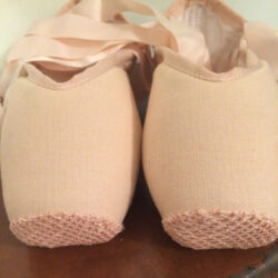 Darning on Canvas Pointe Shoes